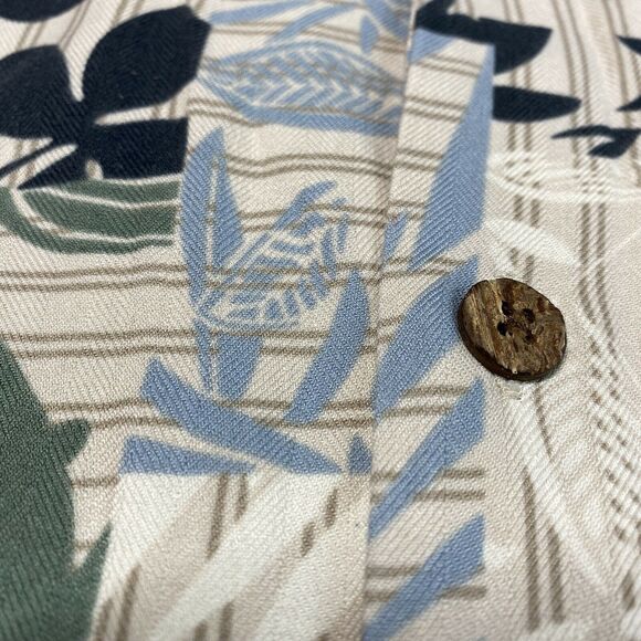 Island Blue Hawaiian Silk Blend Button Up Shirt Sz Large Beige Short Sleeve - Picture 8 of 8